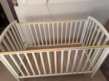 Crib