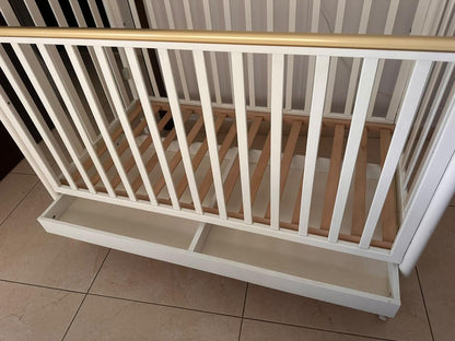 Crib